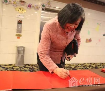 中介合作新模式 易房置業(yè)與天和房產(chǎn)股權(quán)置換簽約發(fā)布會(huì)盛大召開(kāi)
